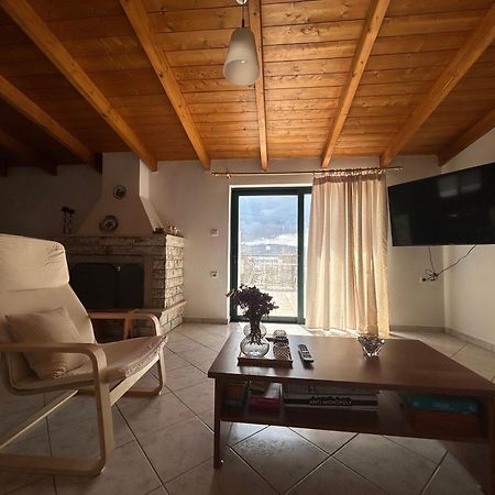 Lena S Apartment Nafpaktos Buitenkant foto